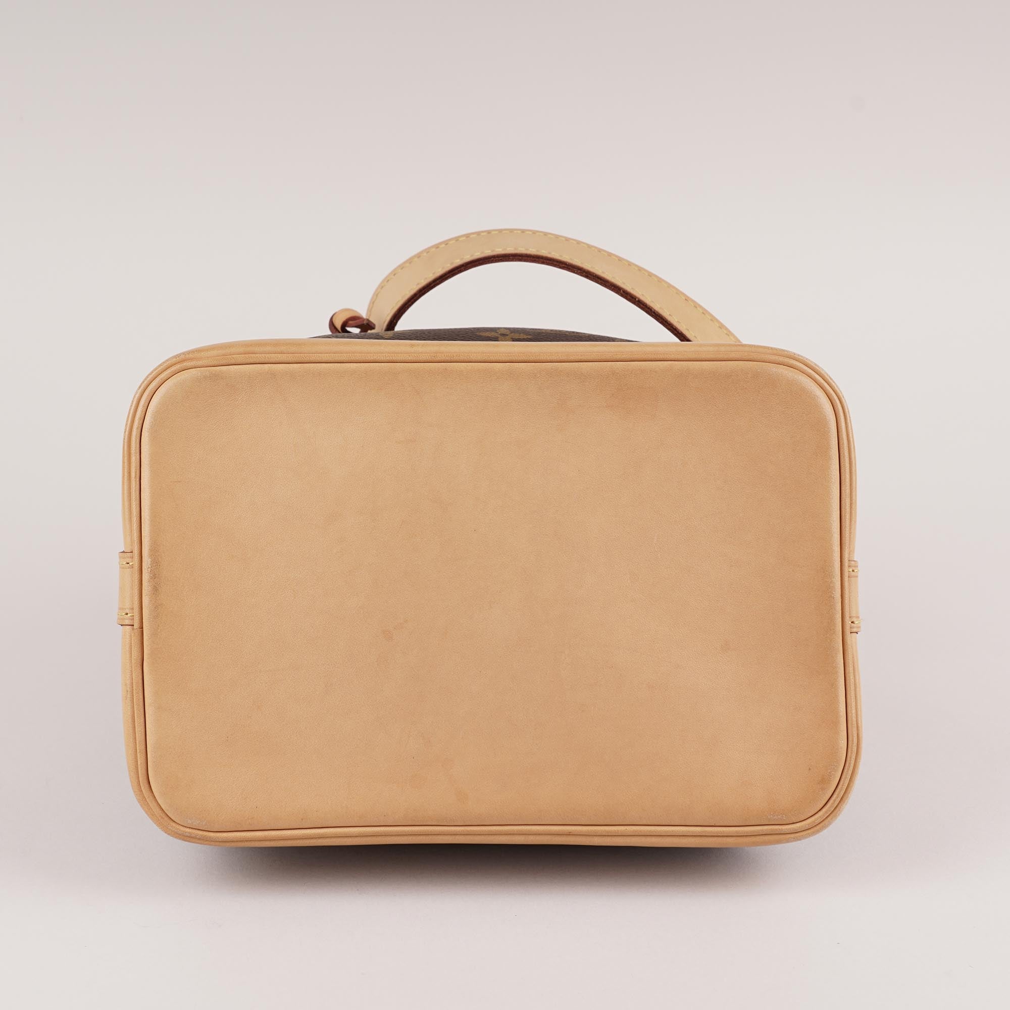 Noé BB Bucket Bag image