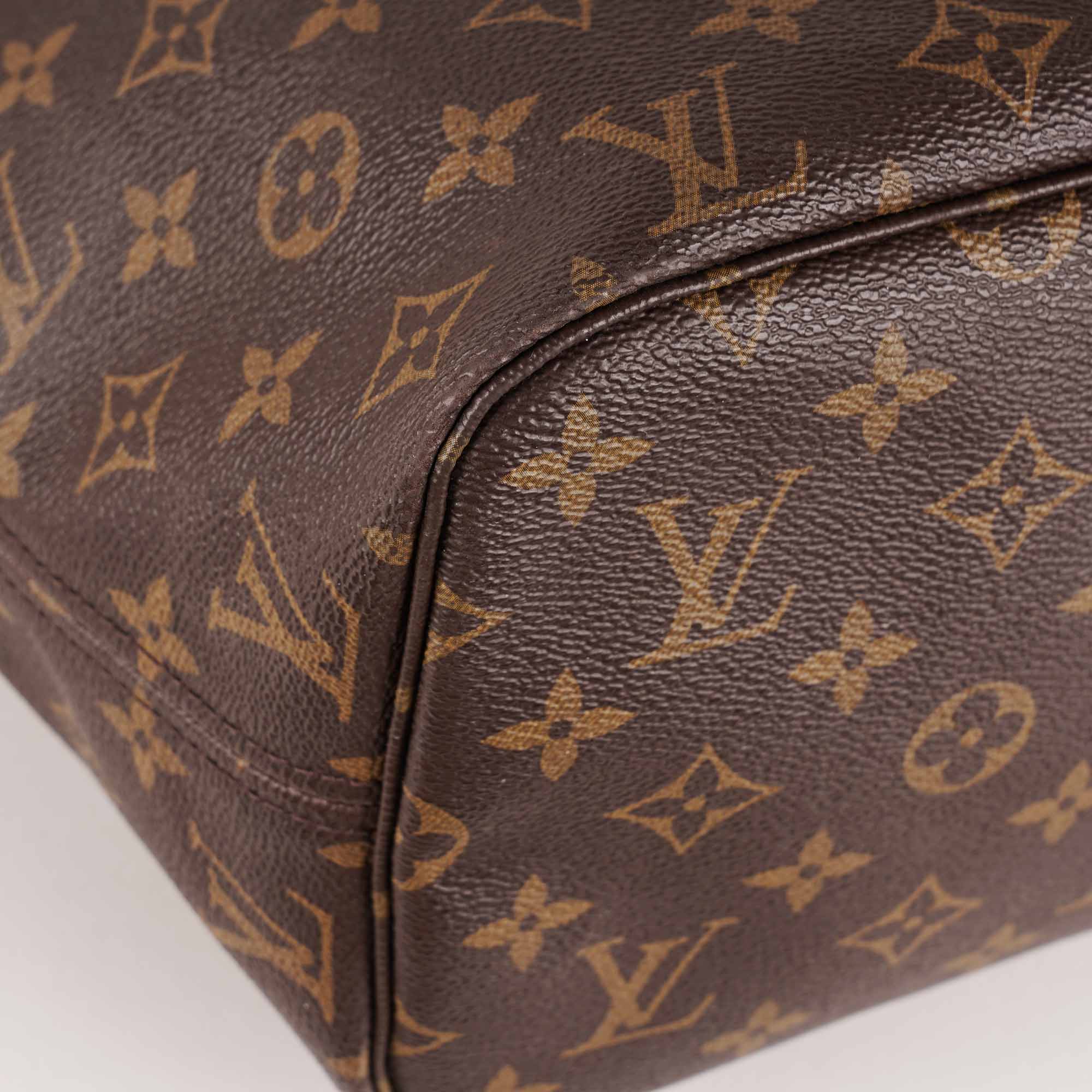 Neverfull MM Tote Bag image