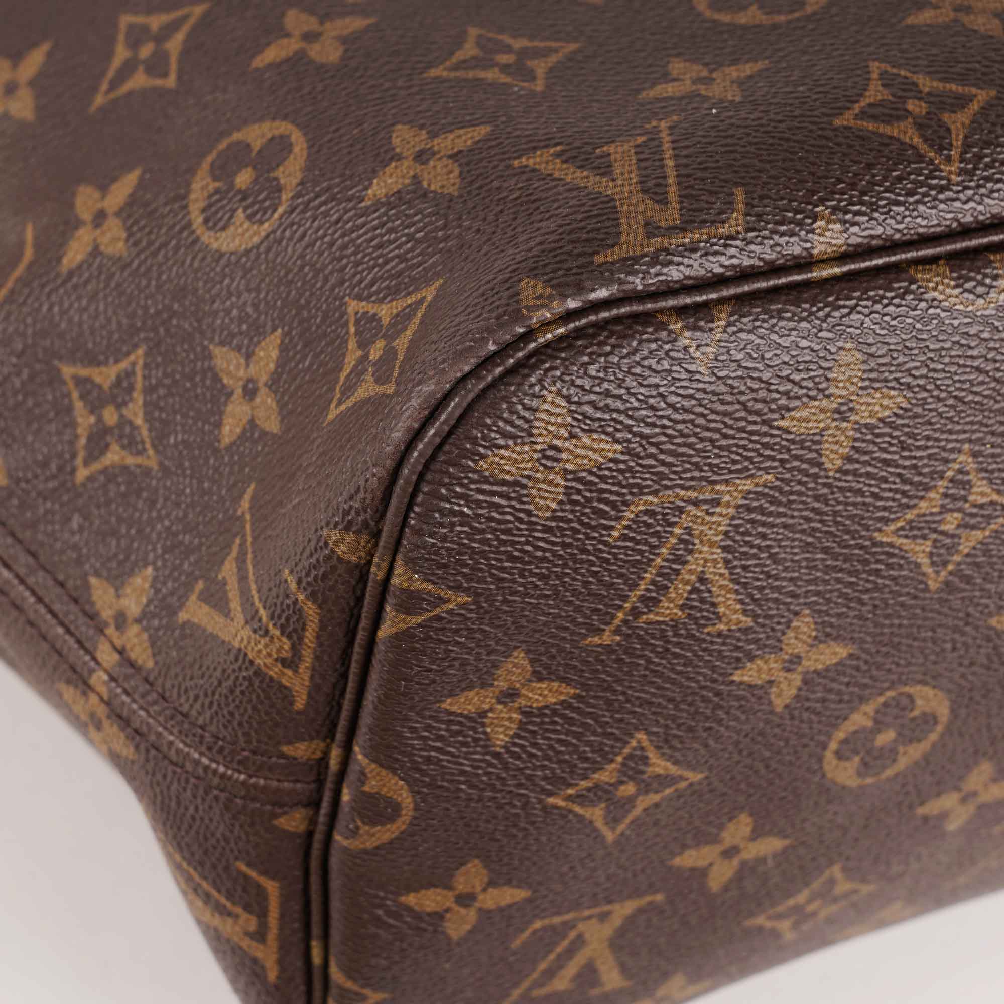 Neverfull MM Tote Bag image