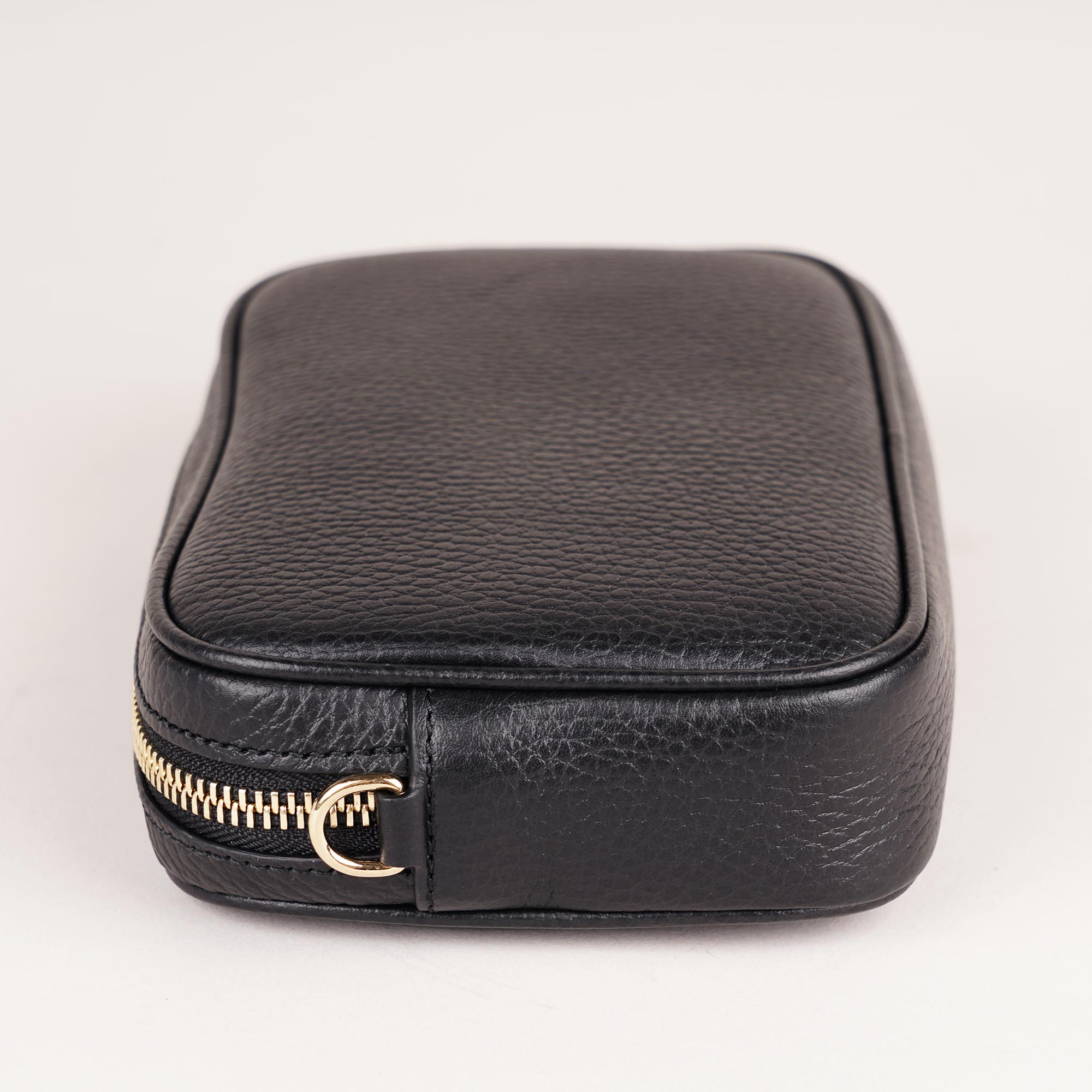 Marmont Camera Shoulder Bag image