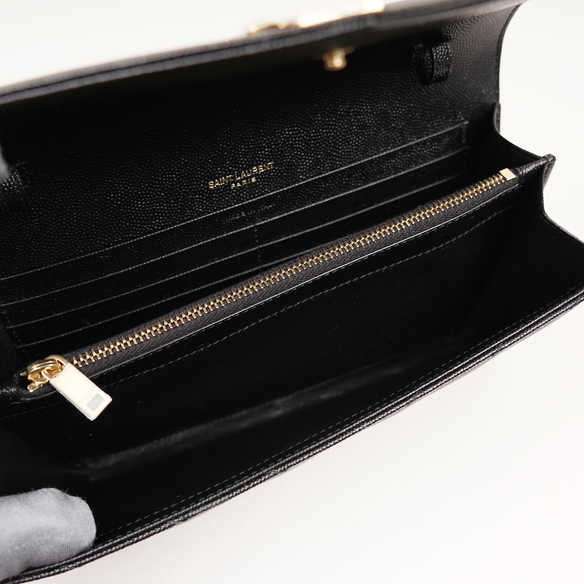 Cassandre Large Wallet On Chain image