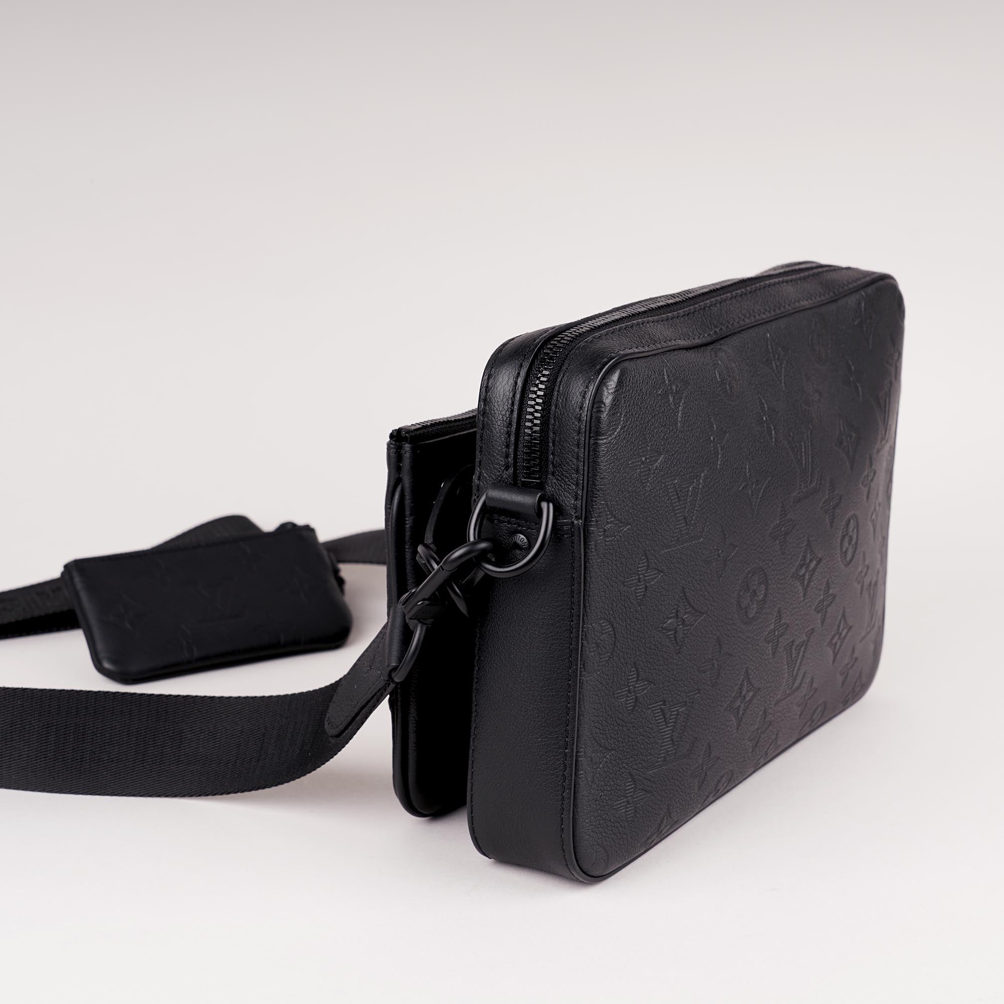 Louis Vuitton Trio Messenger Monogram Shadow/Black Empreinte Leather image