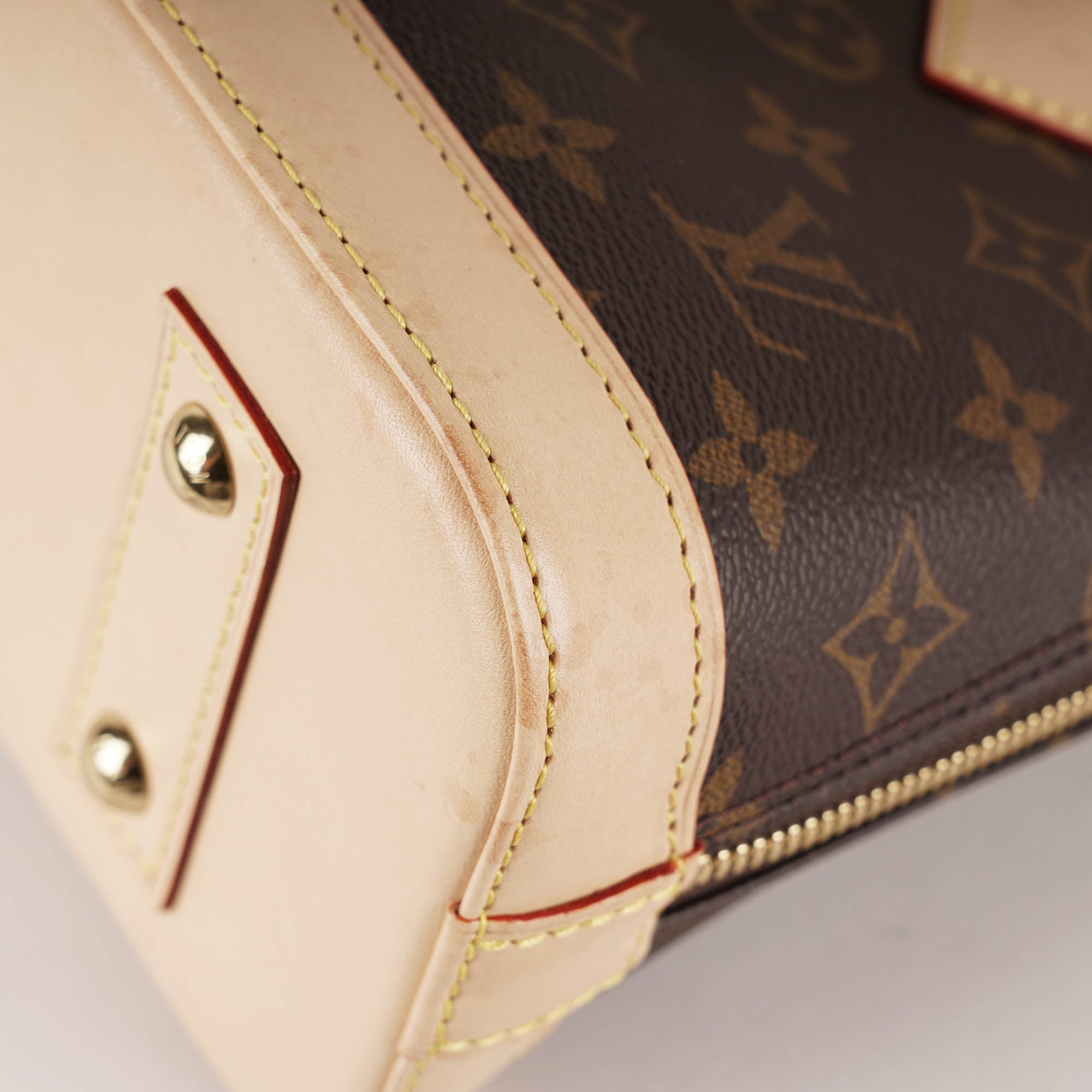 Alma BB Top Handle image