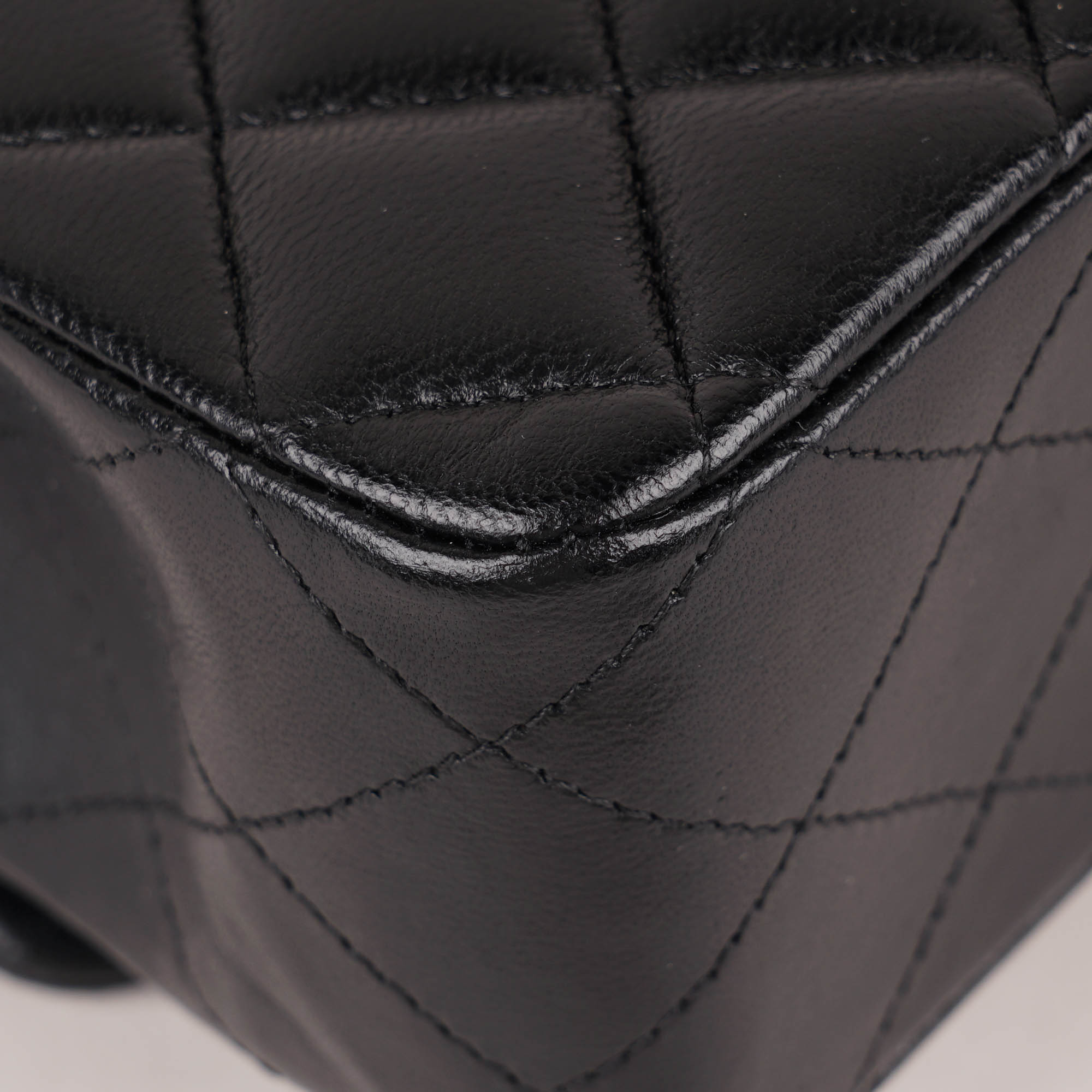 Classic Medium Double Flap Bag 2015 image