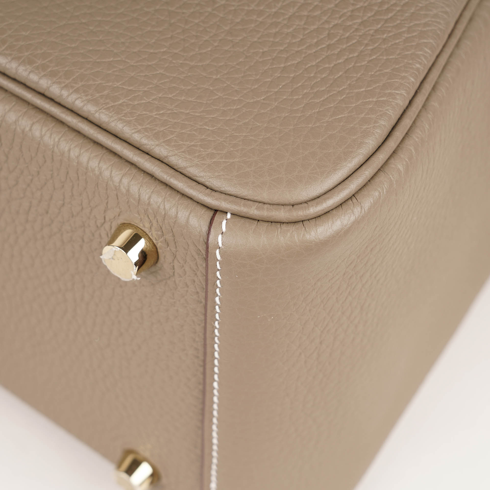Lindy Bag 26 image