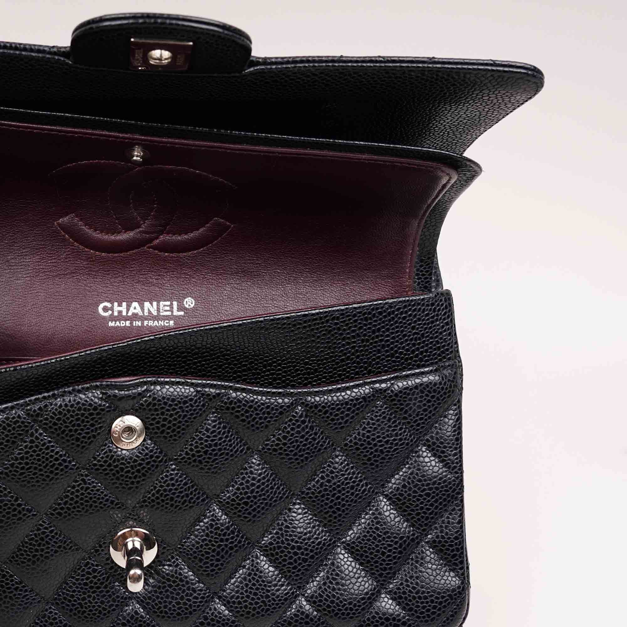 Classic Medium Double Flap Bag image