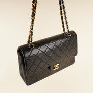 Classic Medium Double Flap Bag thumbnail image