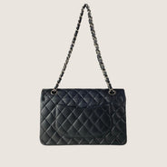 Classic Medium Double Flap Bag thumbnail image