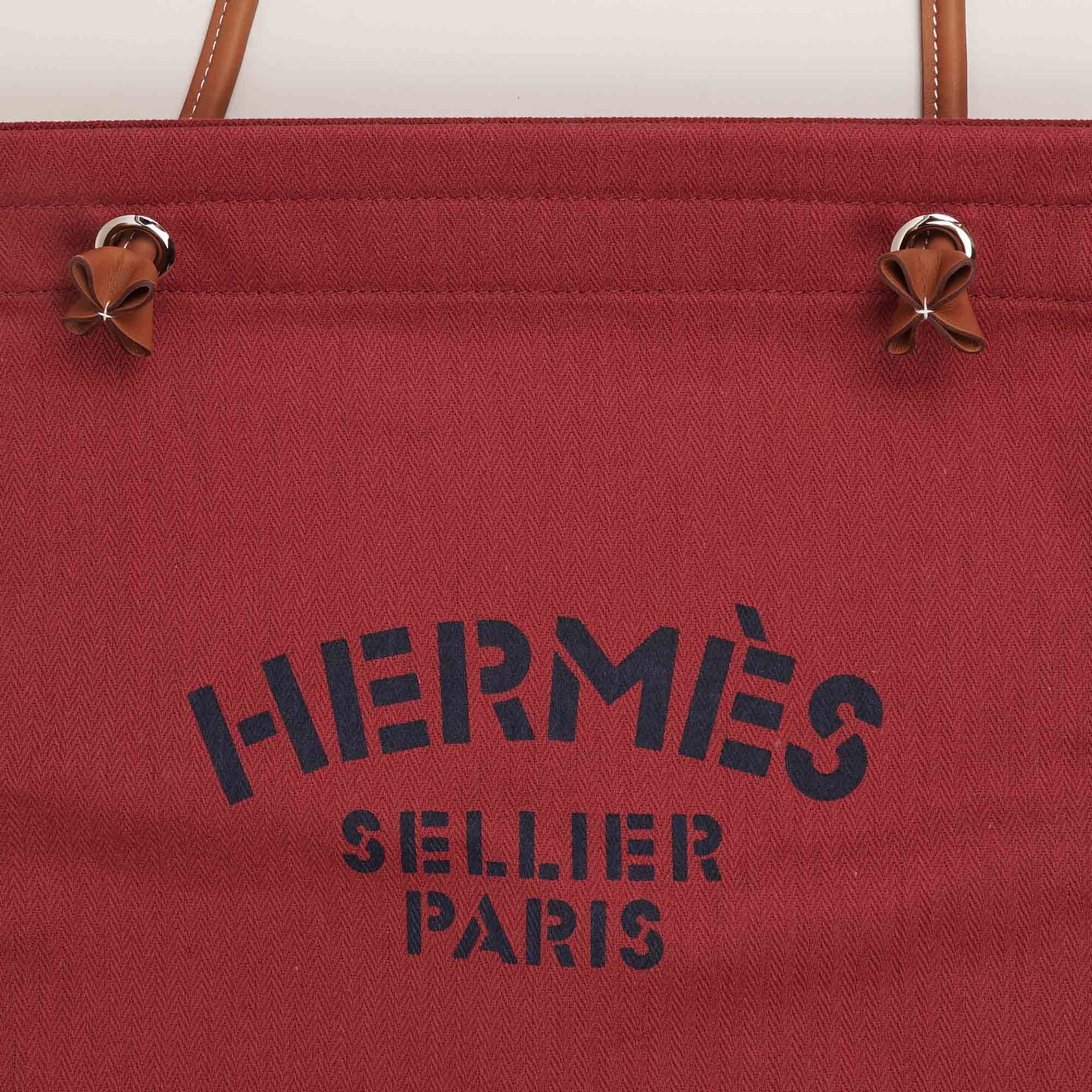 Aline Grooming Bag - HERMÈS - Affordable Luxury image