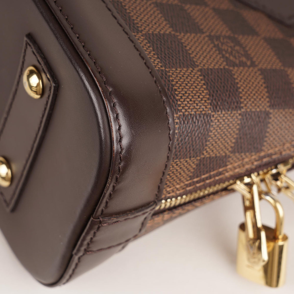 Alma BB Top Handle - LOUIS VUITTON - Affordable Luxury image