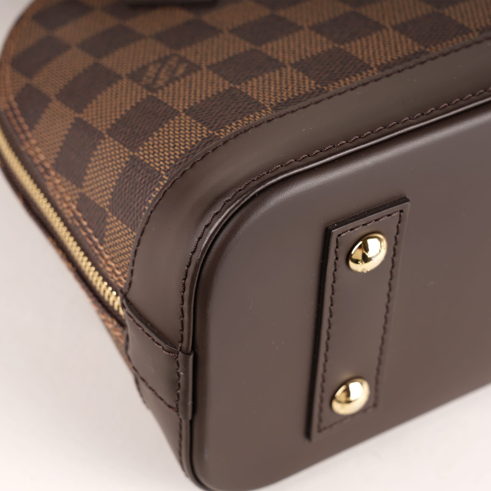 Alma BB Top Handle - LOUIS VUITTON - Affordable Luxury image