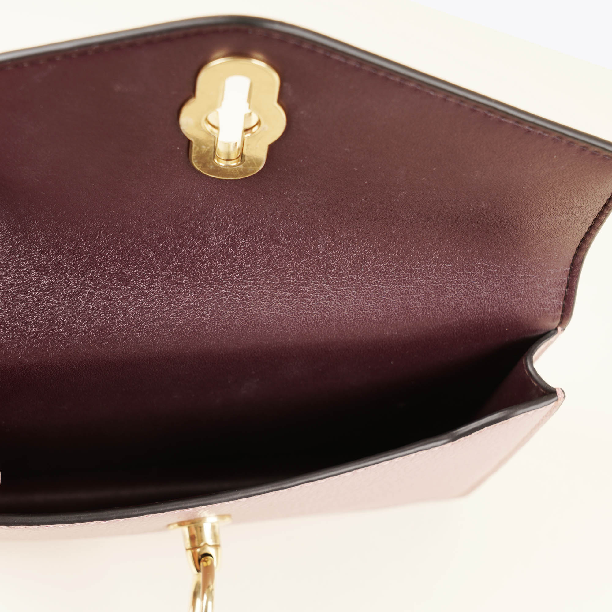 Amberley Phone Clutch - MULBERRY - Affordable Luxury image