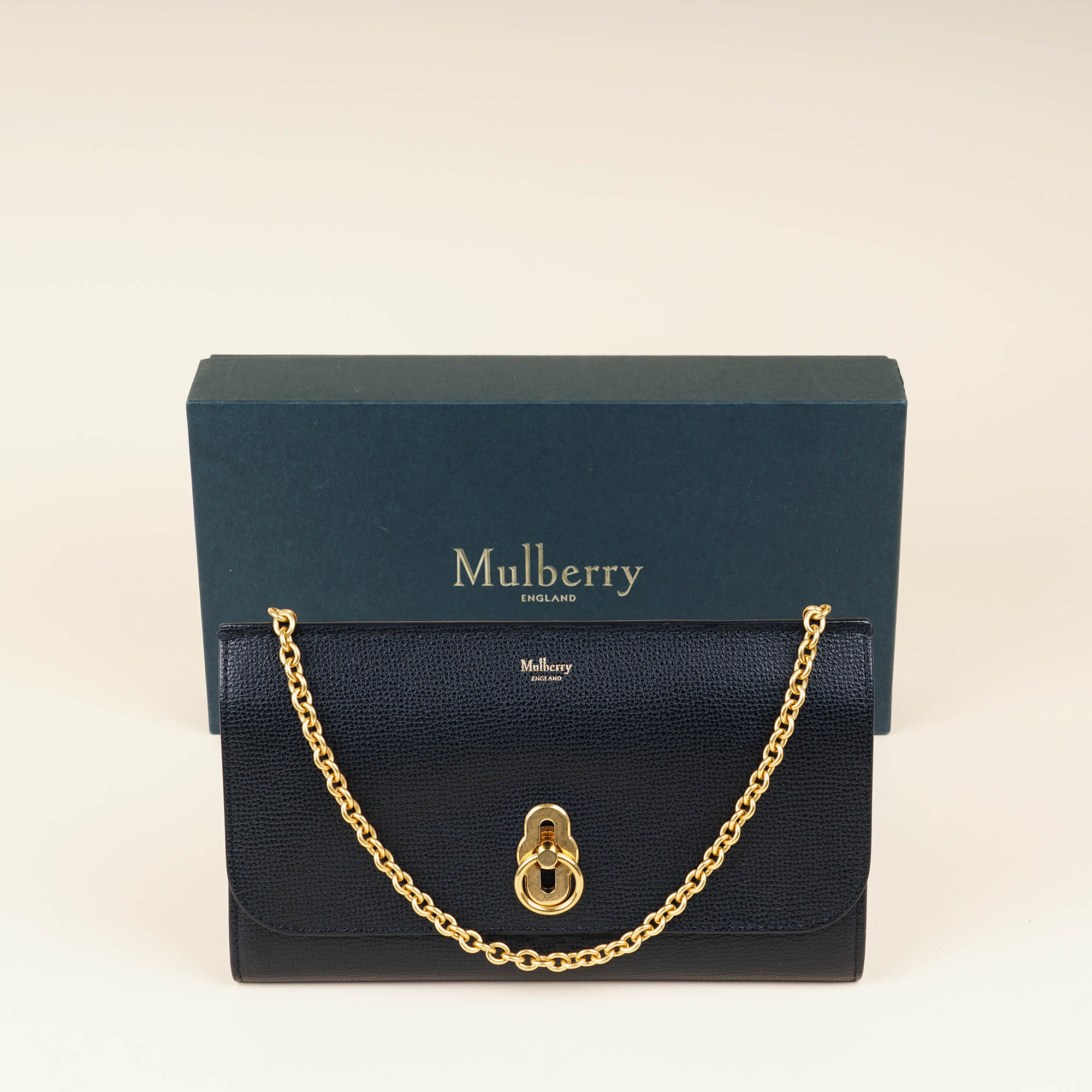 Amberley Wallet on Chain Clutch - MULBERRY - Affordable Luxury image