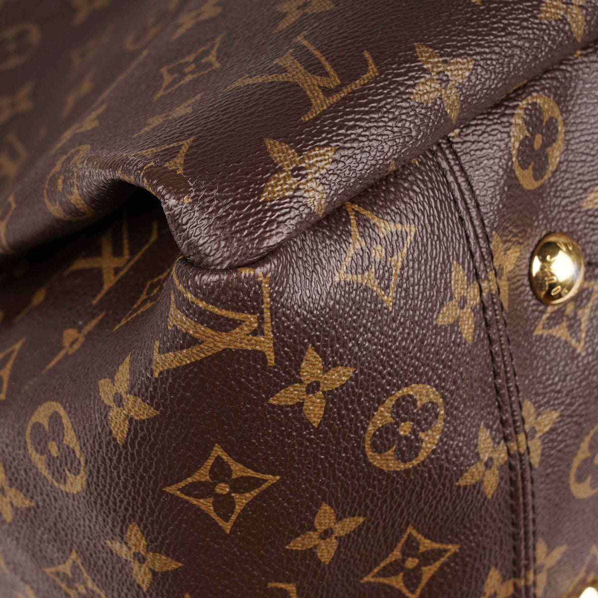 Artsy MM Shoulder Bag - LOUIS VUITTON - Affordable Luxury image