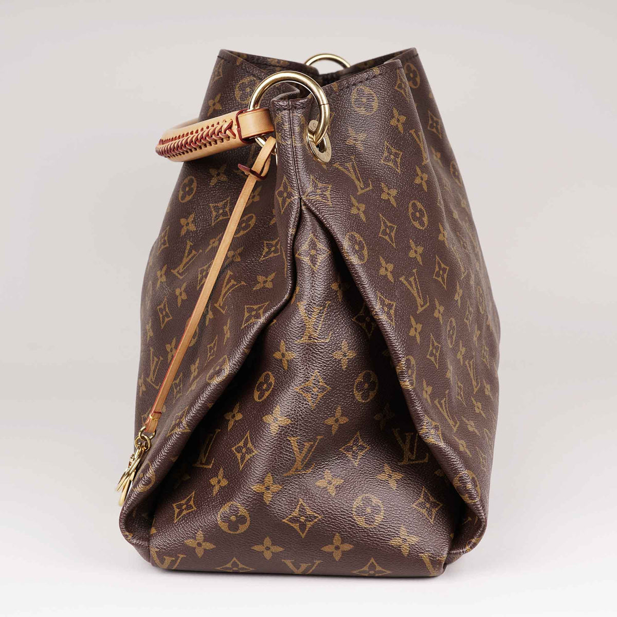 Artsy MM Shoulder Bag - LOUIS VUITTON - Affordable Luxury image