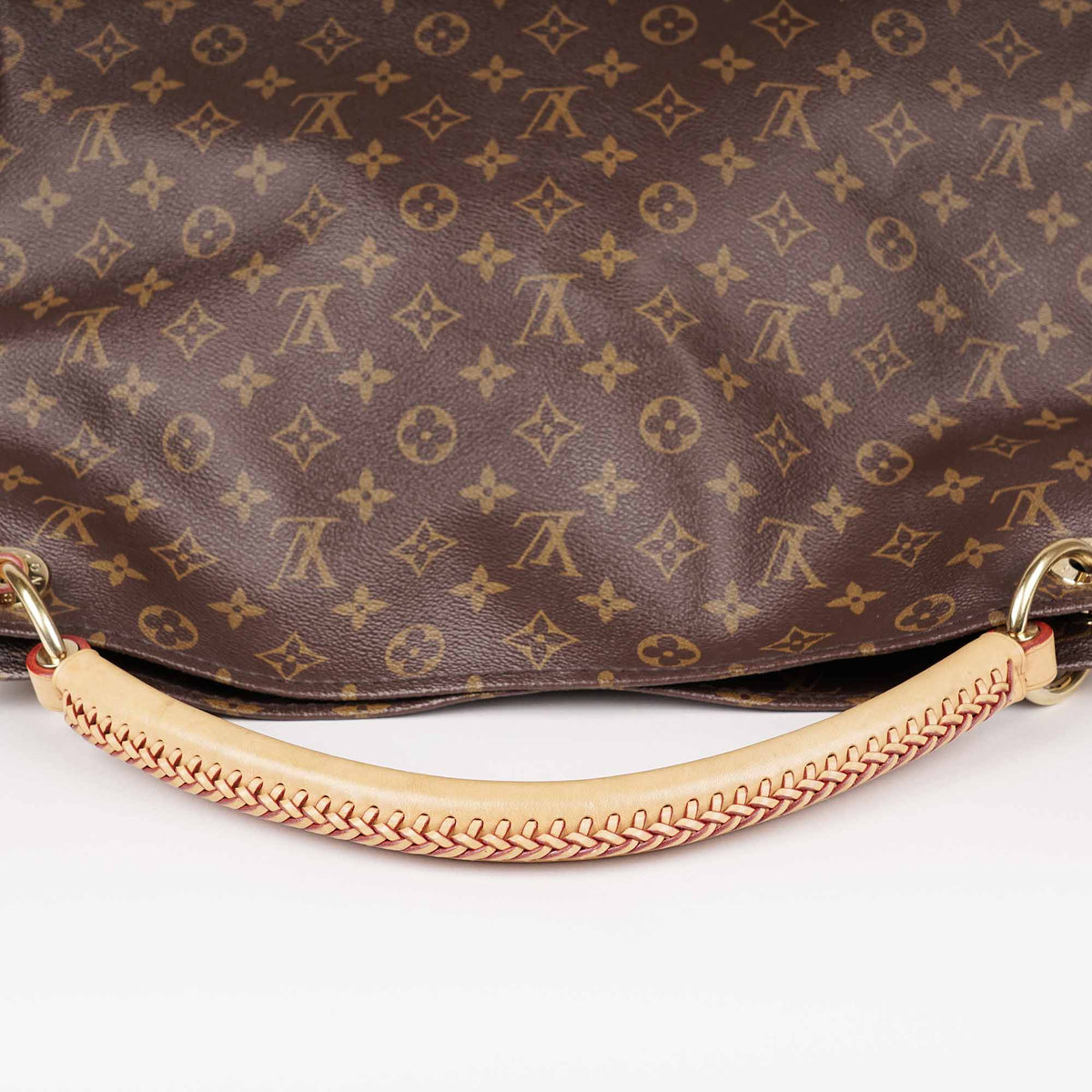 Artsy MM Shoulder Bag - LOUIS VUITTON - Affordable Luxury image