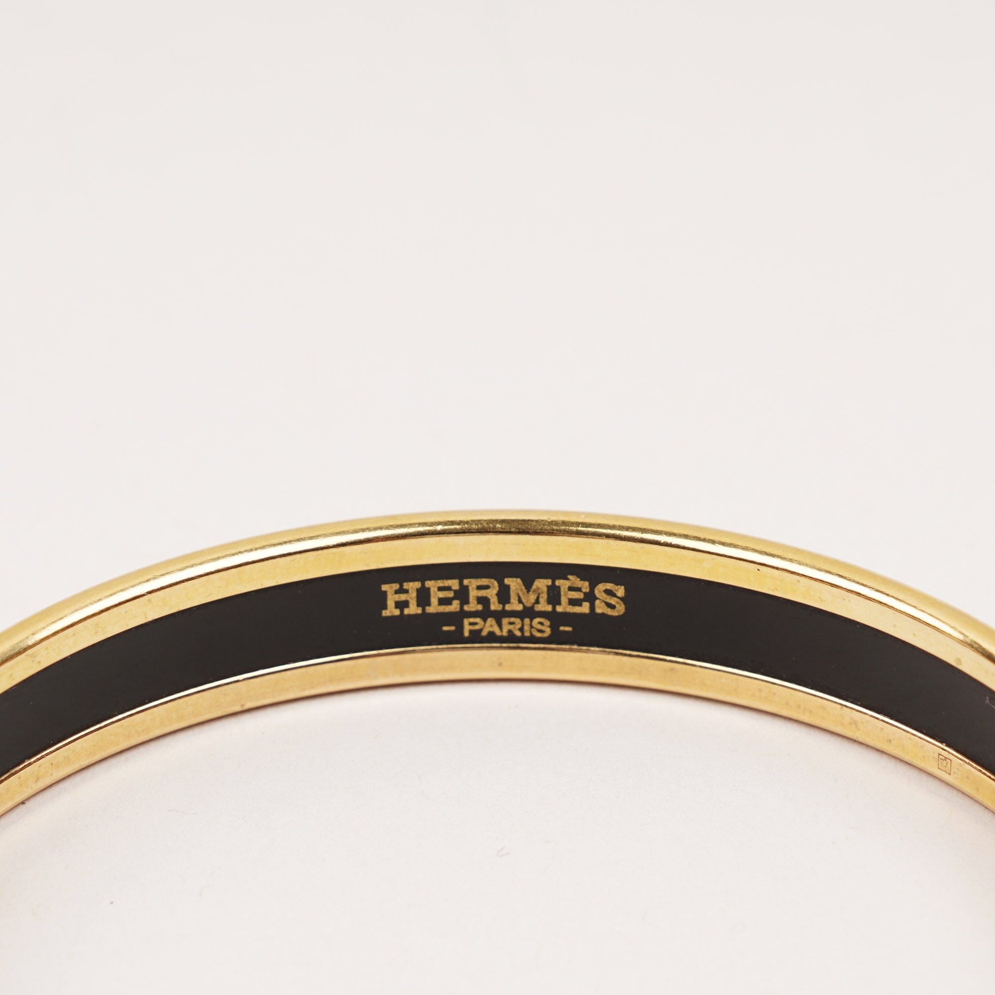 Bangle Bracelet Multioclor Enamel - HERMÈS - Affordable Luxury image
