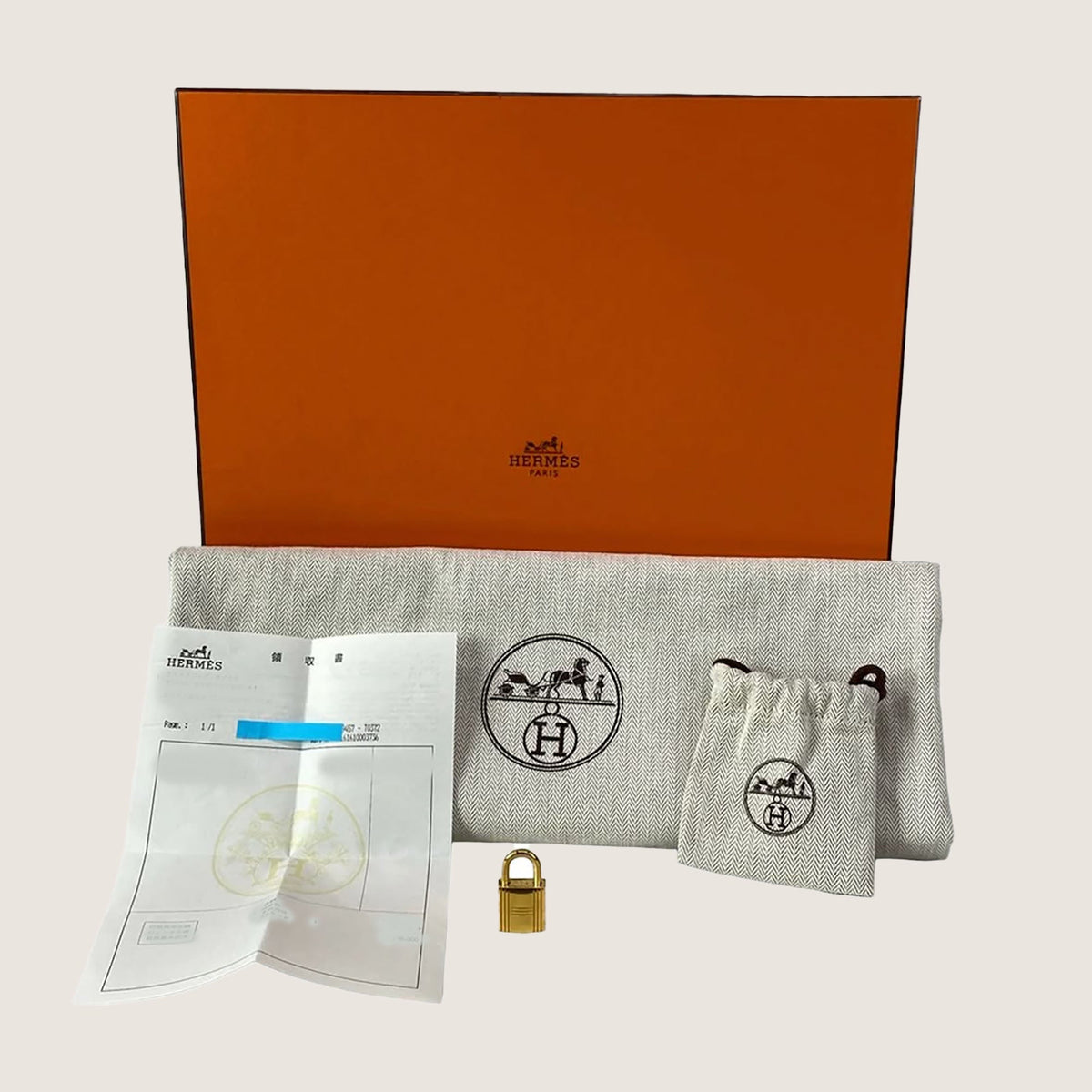 Birkin 25 Handbag - HERMÈS - Affordable Luxury image