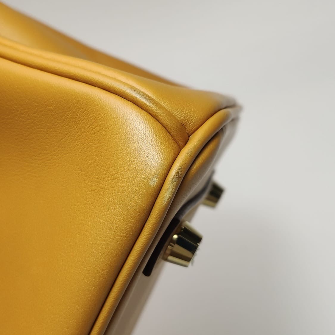 Birkin 25 Handbag - HERMÈS - Affordable Luxury image