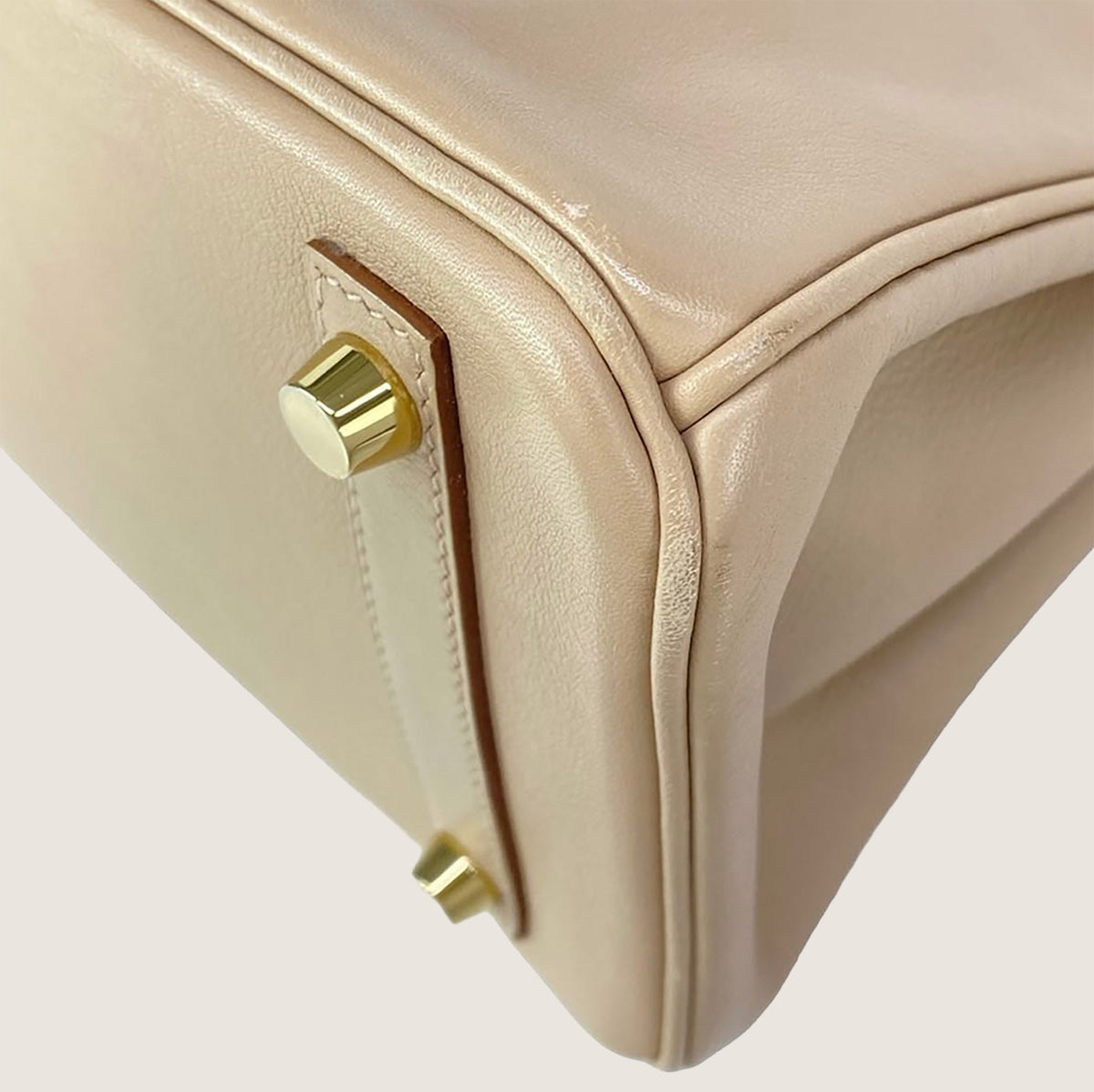 Birkin 25 Handbag - HERMÈS - Affordable Luxury image