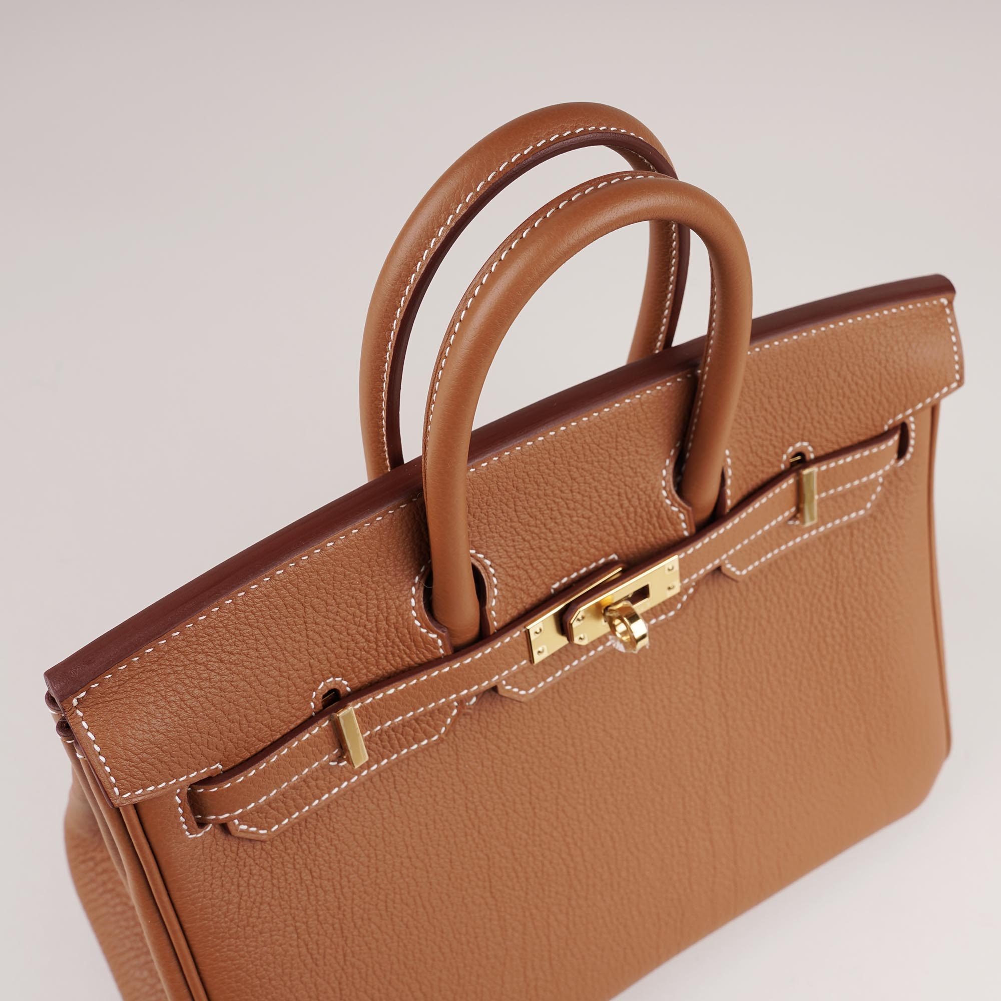 Birkin 25 Retourne Handbag - HERMÈS - Affordable Luxury image