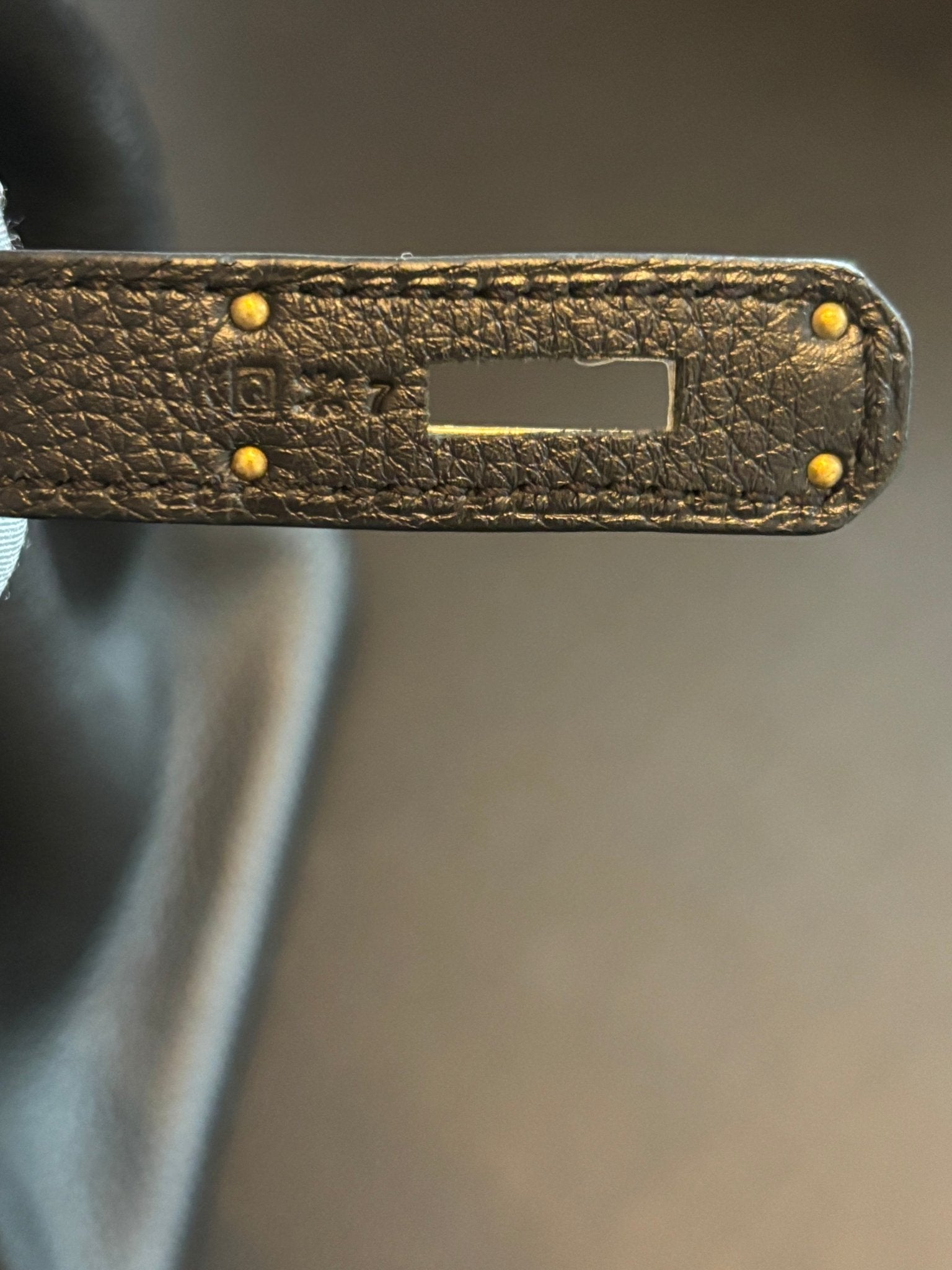 Birkin 35 Top Handle - HERMÈS - Affordable Luxury image