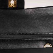 Black Classic Medium Double - CHANEL - Affordable Luxury thumbnail image