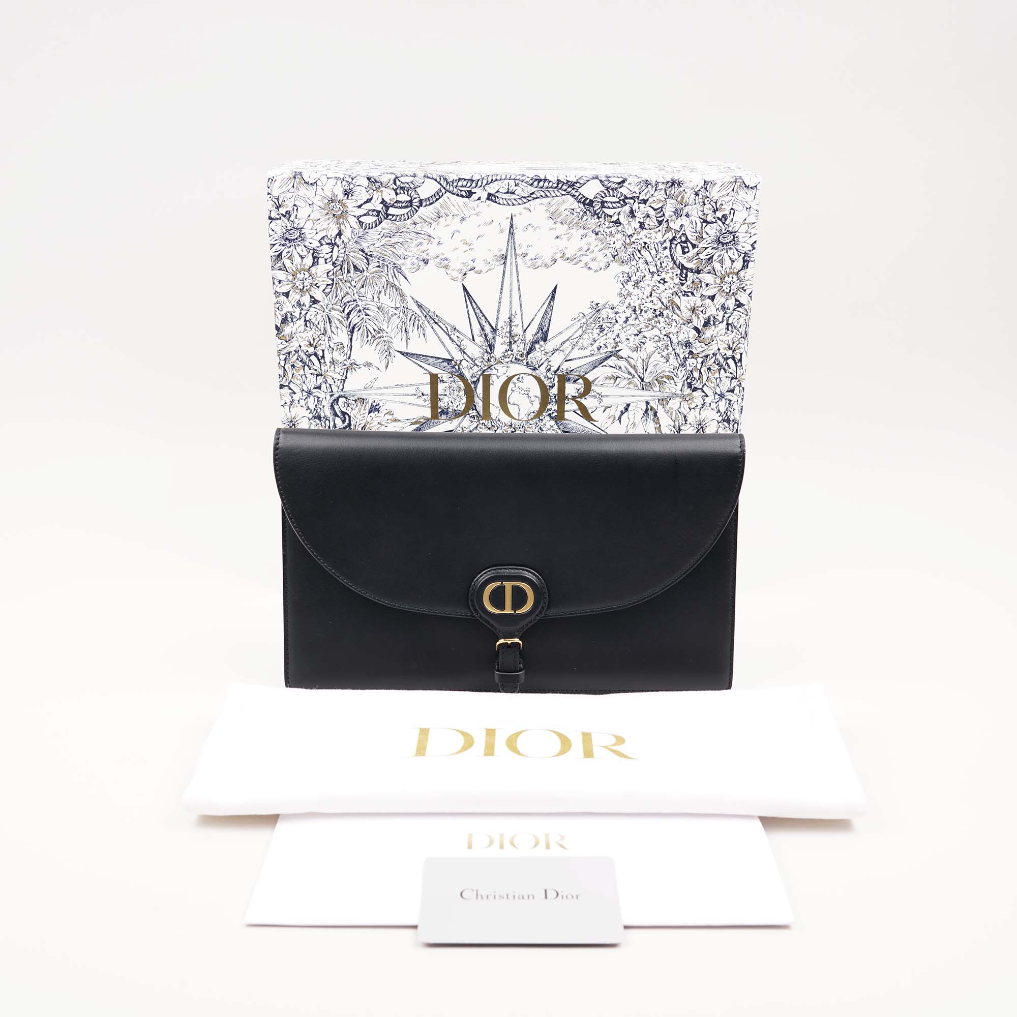Bobby Pouch - CHRISTIAN DIOR - Affordable Luxury image
