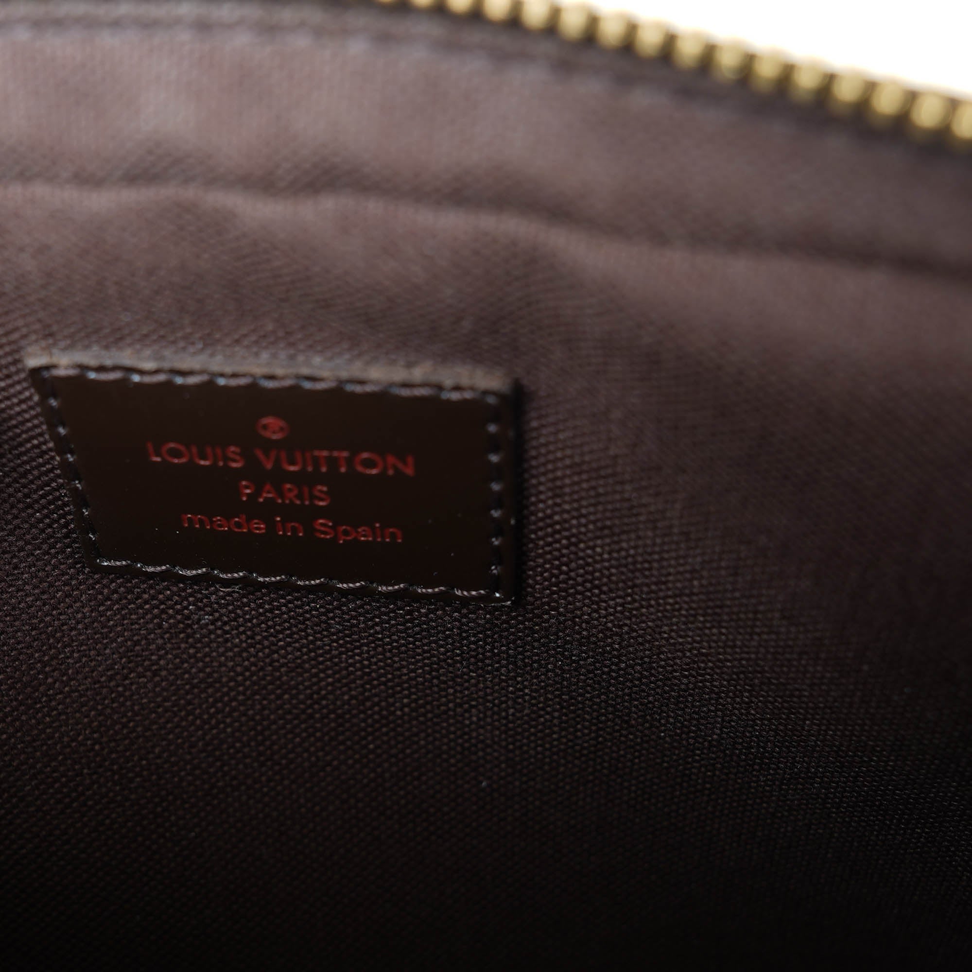 Brooklyn Bumbag - LOUIS VUITTON - Affordable Luxury image