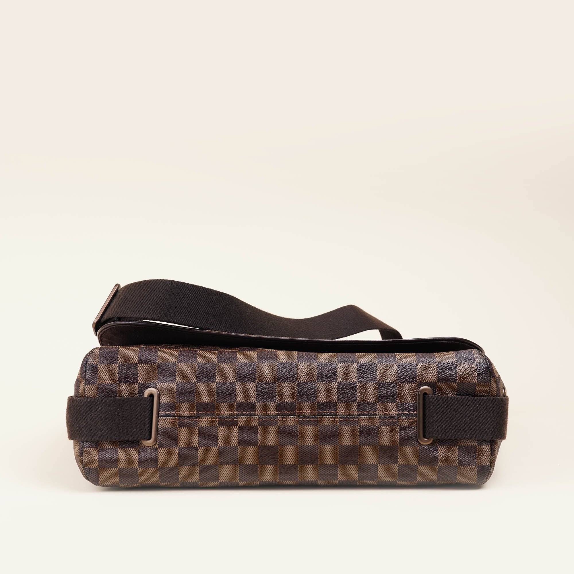 Brooklyn GM Crossbody Bag - LOUIS VUITTON - Affordable Luxury image