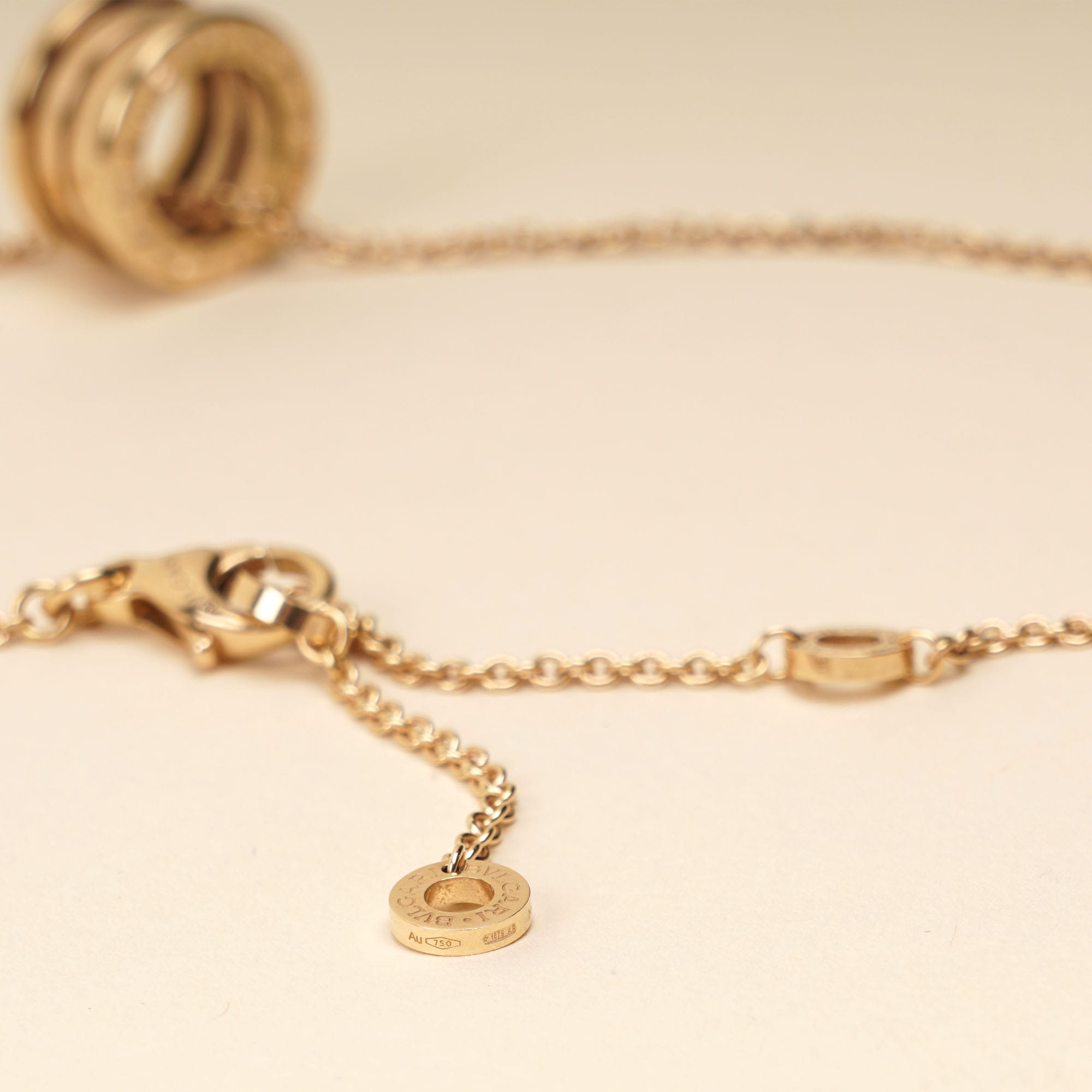 B.zero1 18k Gold Necklace - BULGARI - Affordable Luxury image