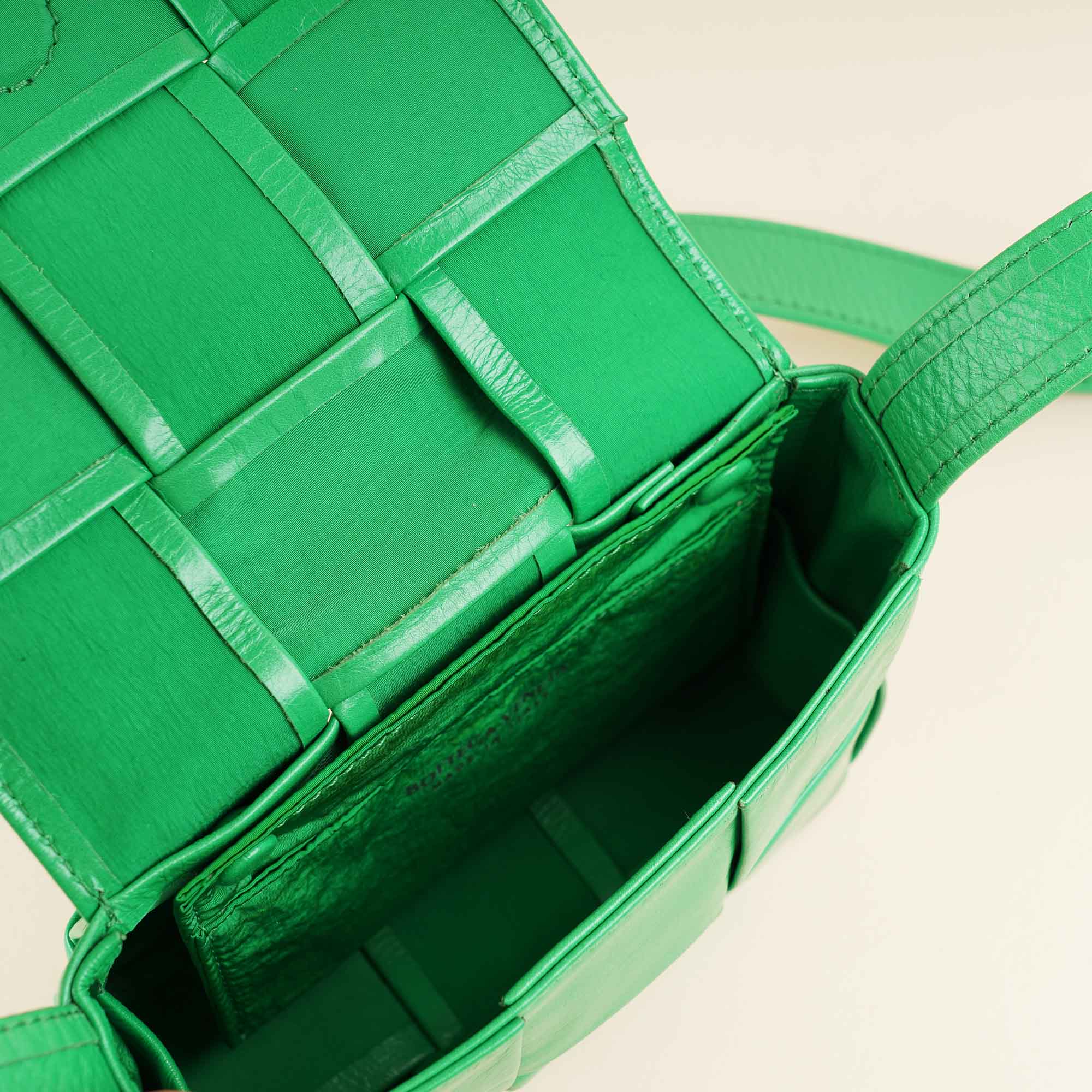 Candy Cassette Bag - BOTTEGA VENETA - Affordable Luxury image