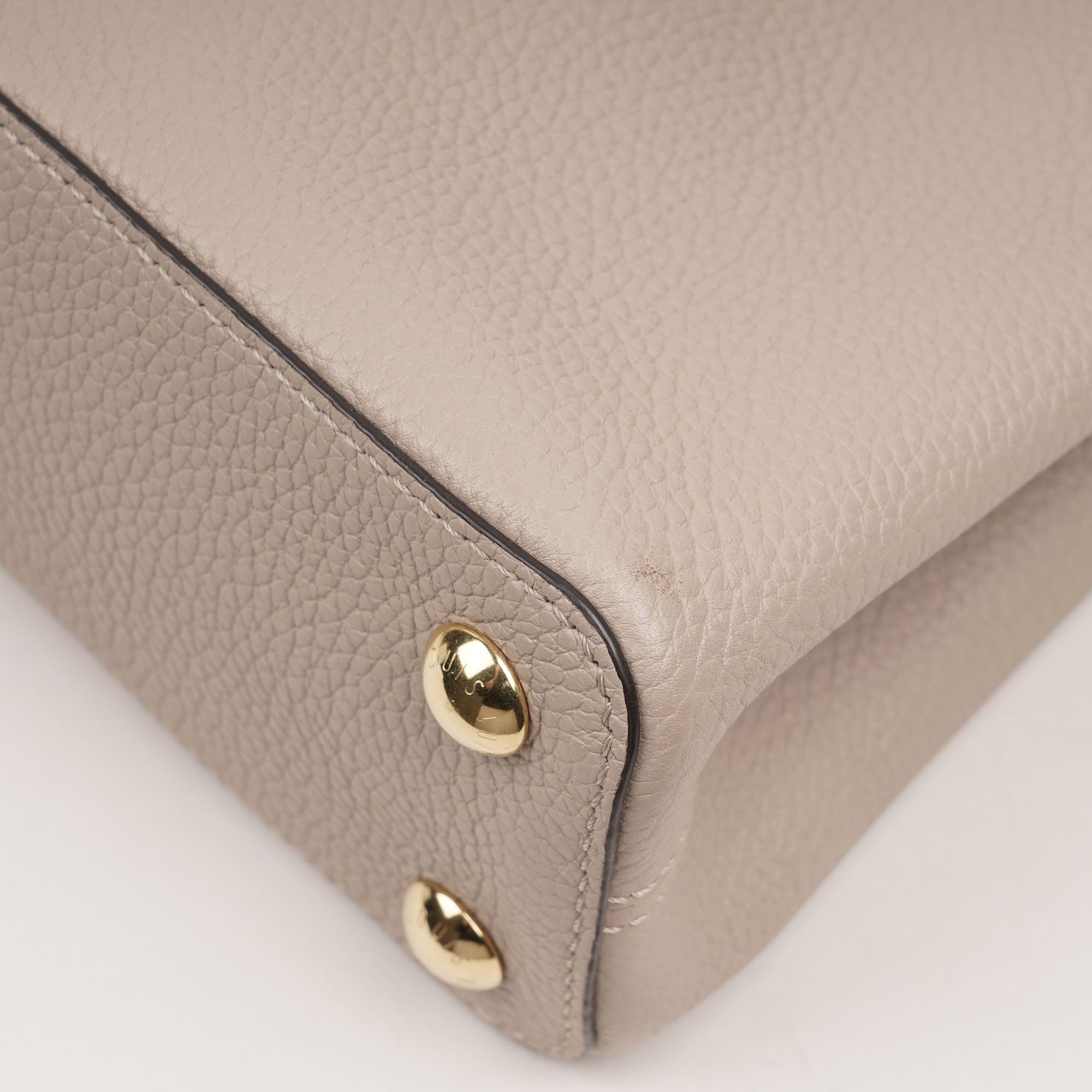 Capucines BB Top Handle - LOUIS VUITTON - Affordable Luxury image