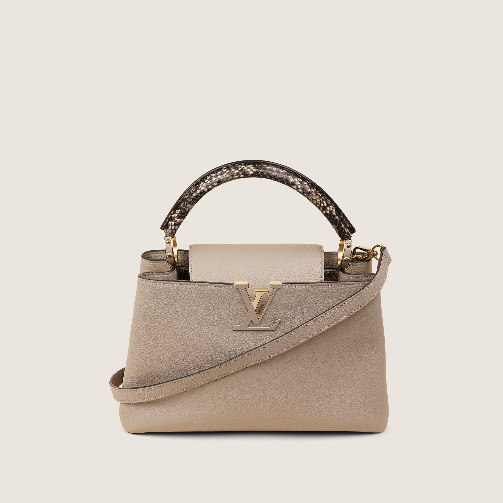 Capucines MM Handbag - LOUIS VUITTON - Affordable Luxury