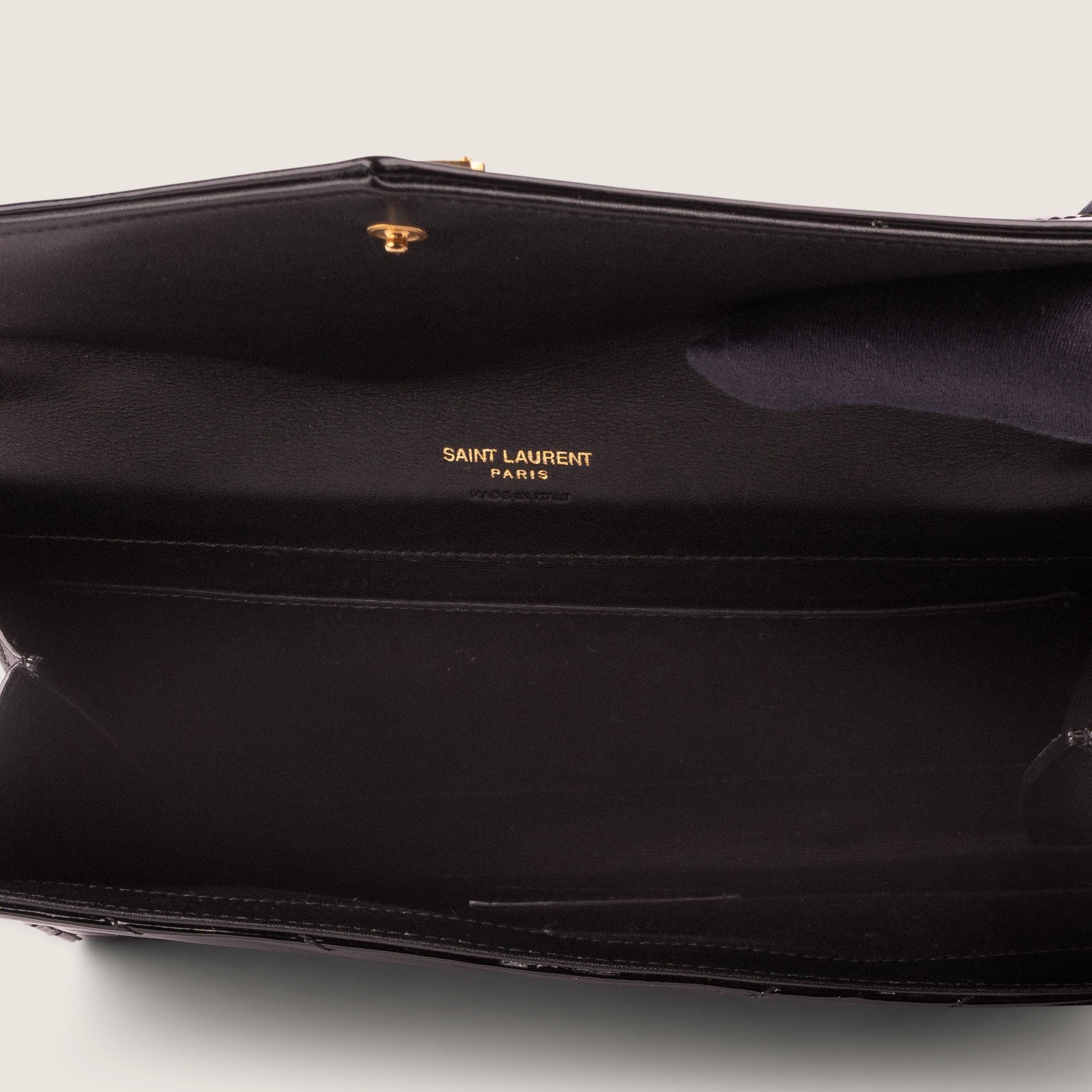 Cassandre Flap Pouch - SAINT LAURENT - Affordable Luxury image