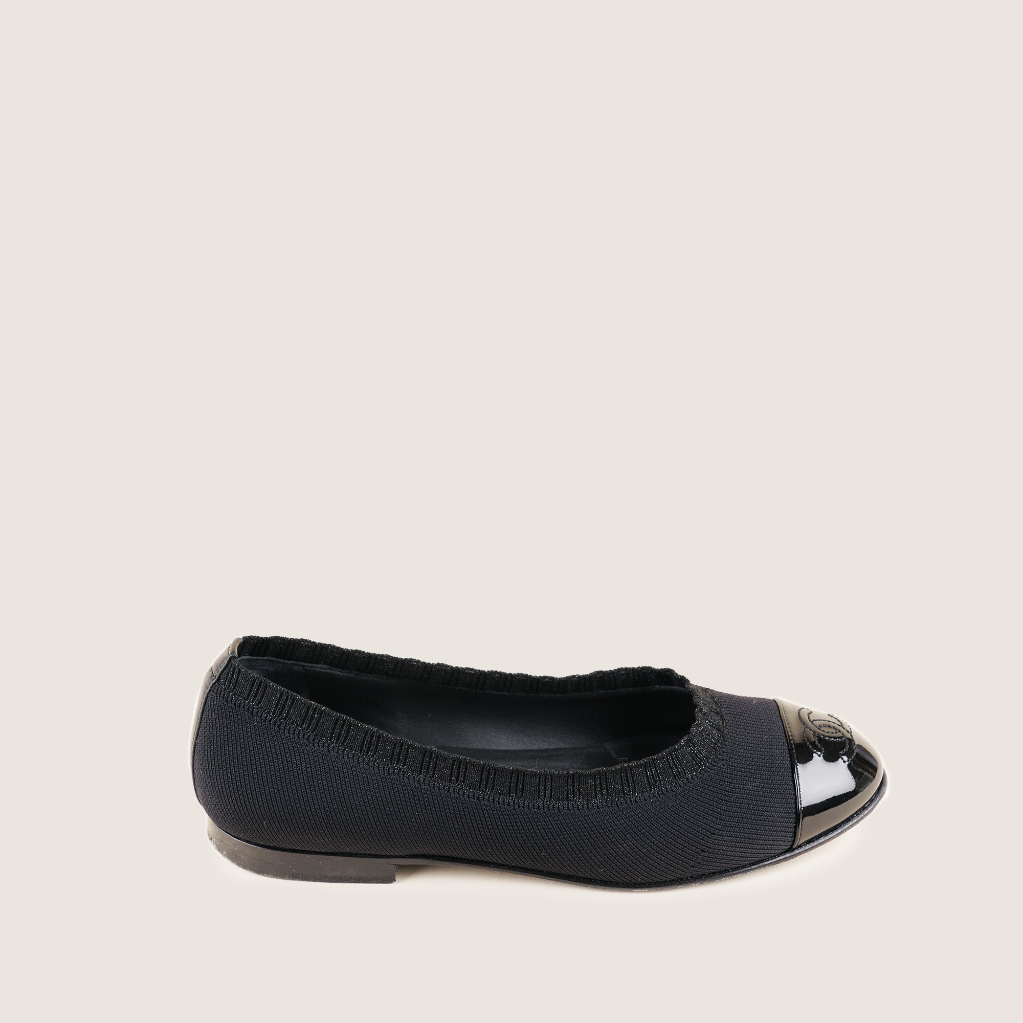 CC Ballerinas 38 - CHANEL - Affordable Luxury