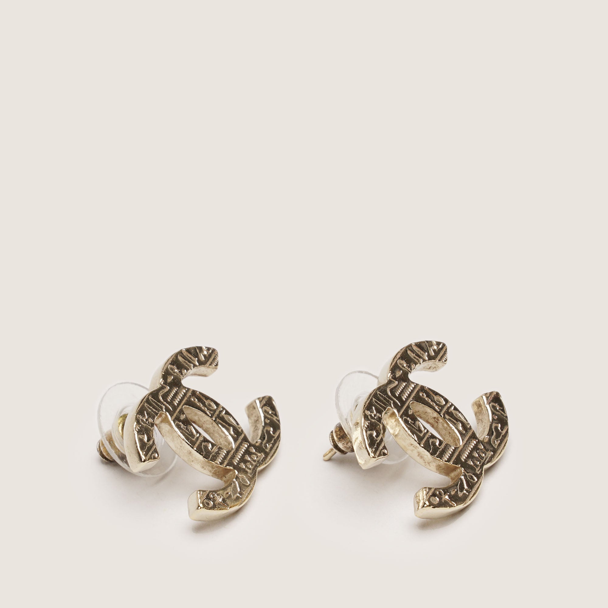 CC Boucle Earrings - CHANEL - Affordable Luxury