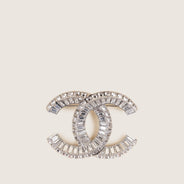 CC Crystal Brooch - CHANEL - Affordable Luxury thumbnail image