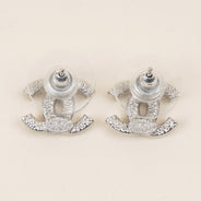 CC Earrings - CHANEL - Affordable Luxury thumbnail image