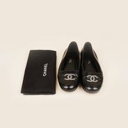 CC Loafers 37.5 - CHANEL - Affordable Luxury thumbnail image