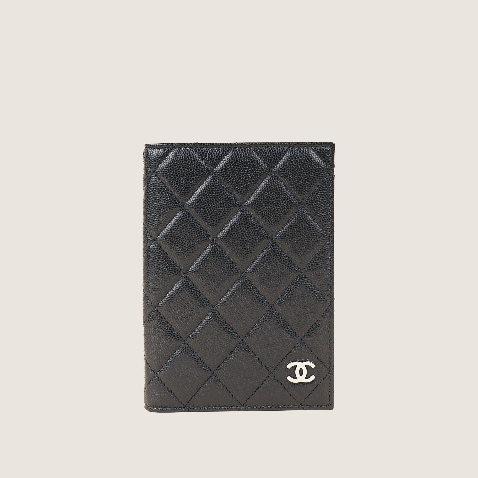 CC Passport Cover - CHANEL - Affordable Luxury