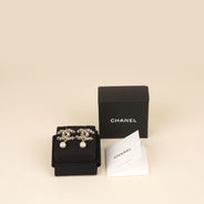 CC Pearl Drop Earrings - CHANEL - Affordable Luxury thumbnail image