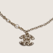 CC Pendant Chain Bracelet - CHANEL - Affordable Luxury thumbnail image