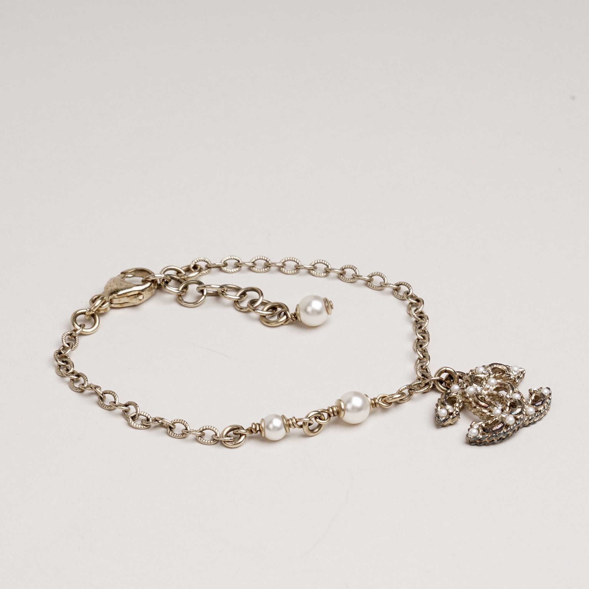 CC Pendant Chain Bracelet - CHANEL - Affordable Luxury image