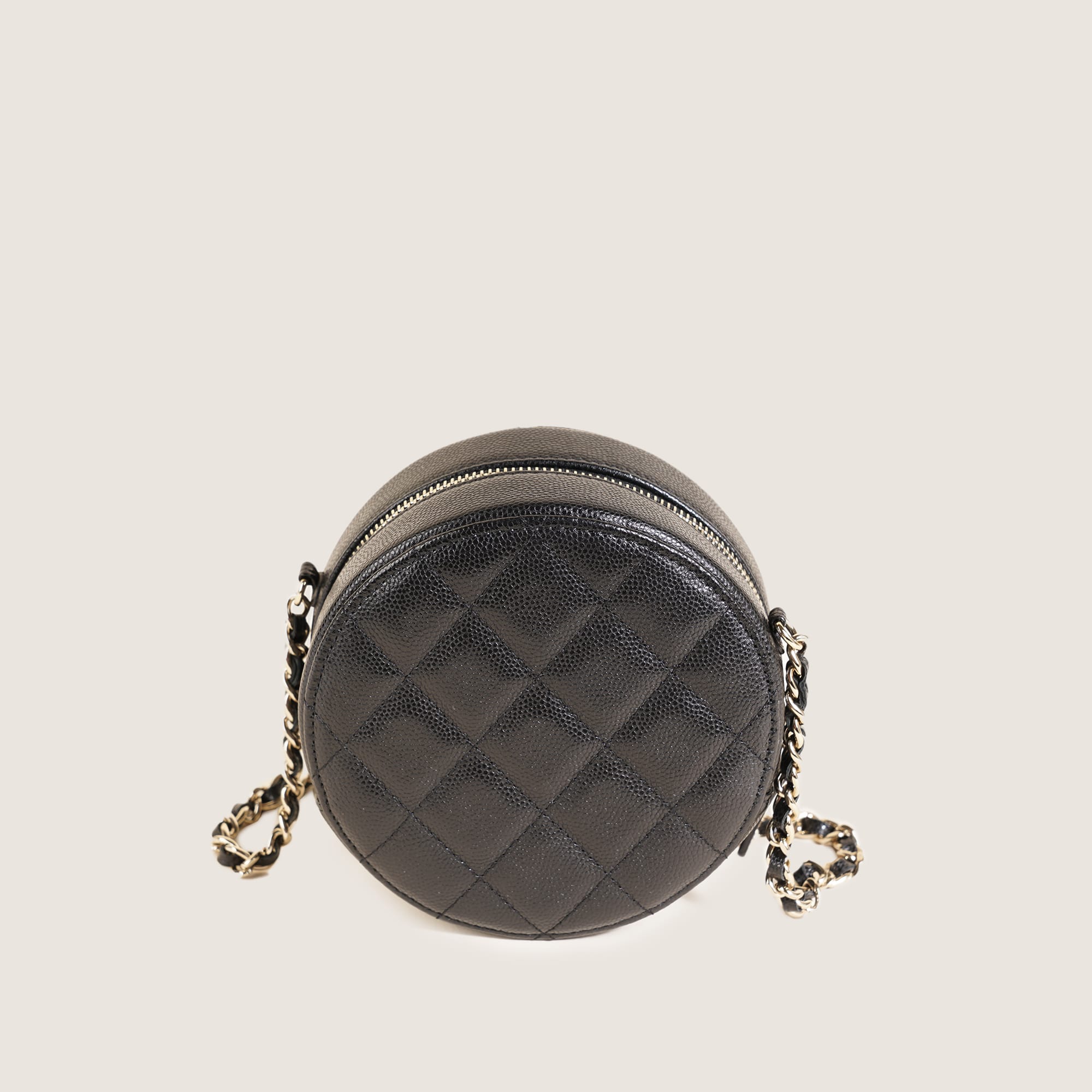 CC Round Chain Bag - CHANEL - Affordable Luxury image