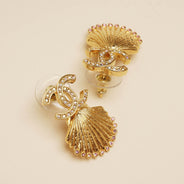 CC Shell Earrings - CHANEL - Affordable Luxury thumbnail image