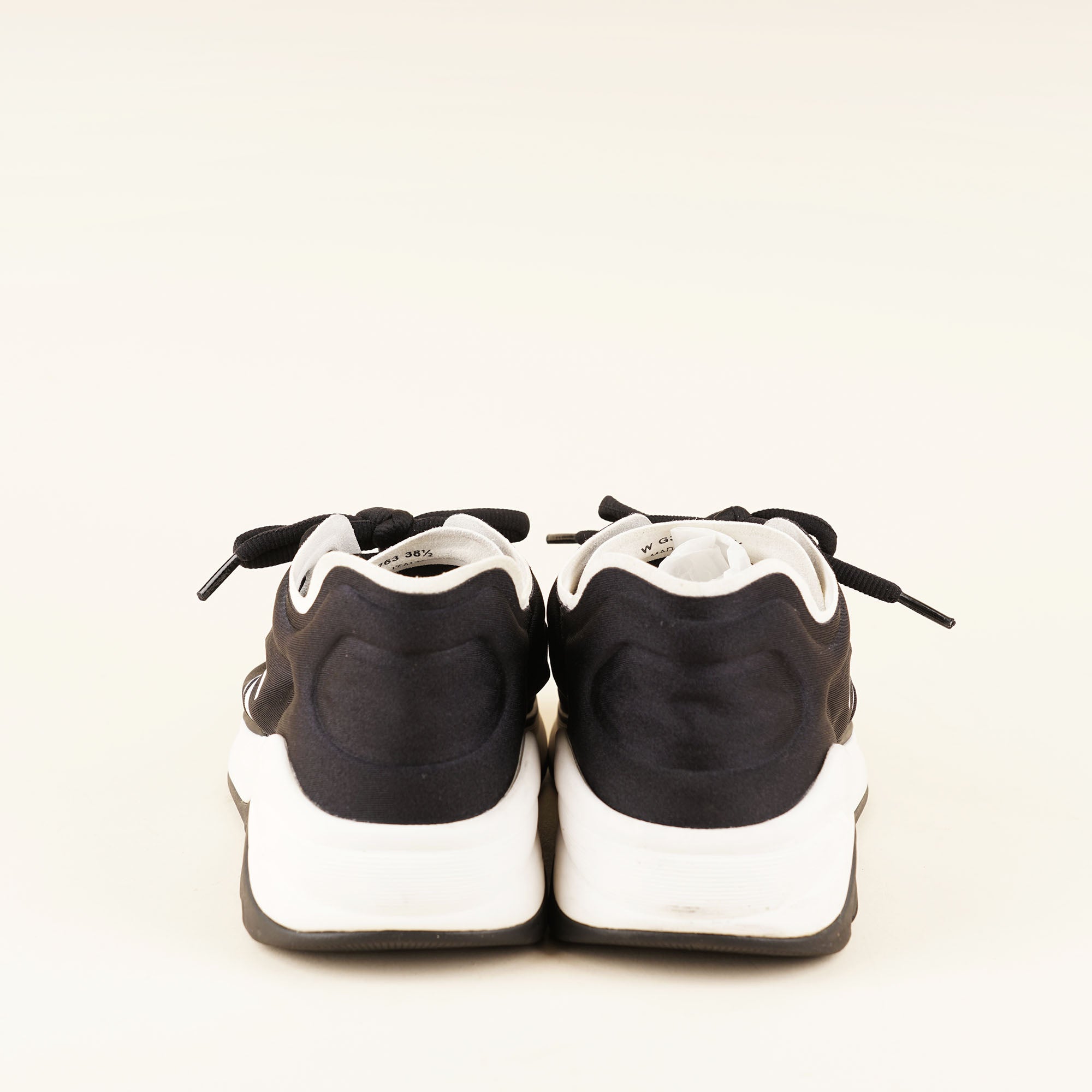 CC Sneakers 38 ½ - CHANEL - Affordable Luxury image