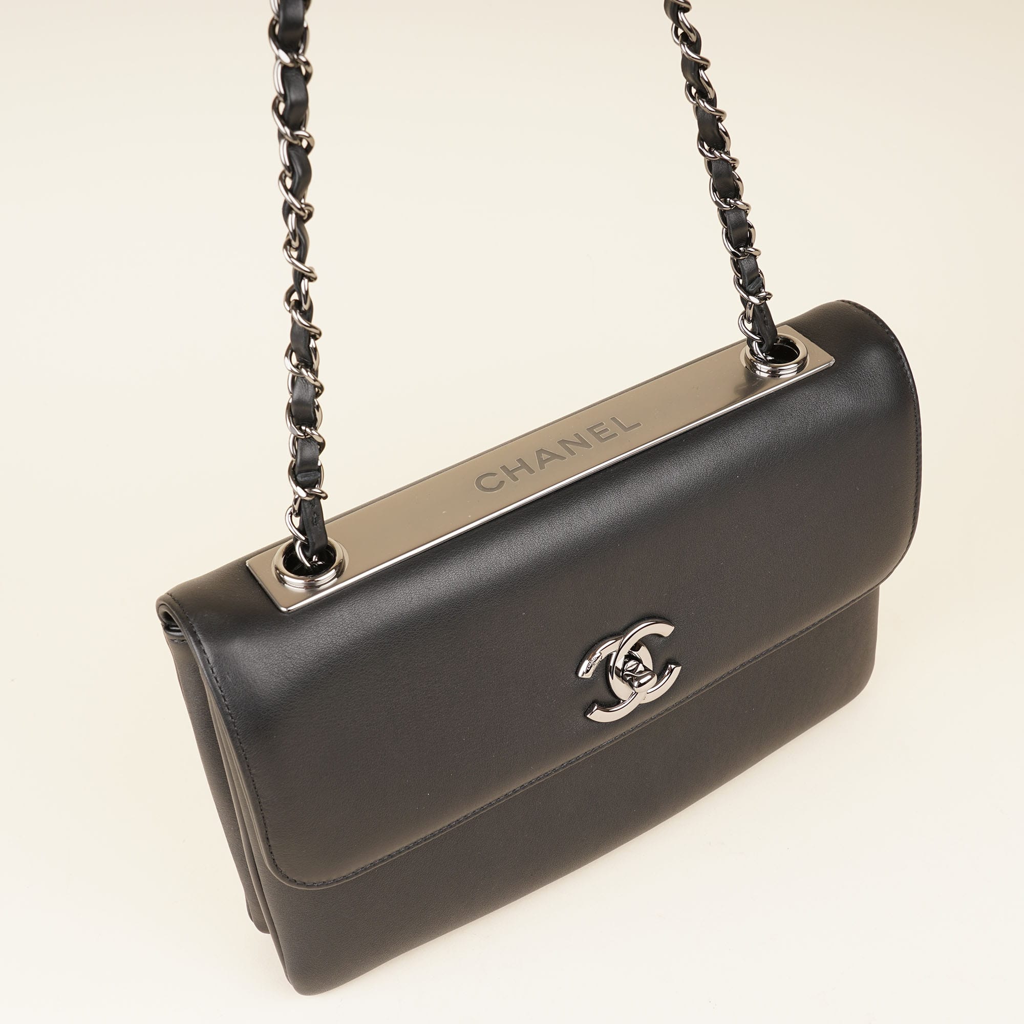 CC Trendy Shoulder Bag - CHANEL - Affordable Luxury image