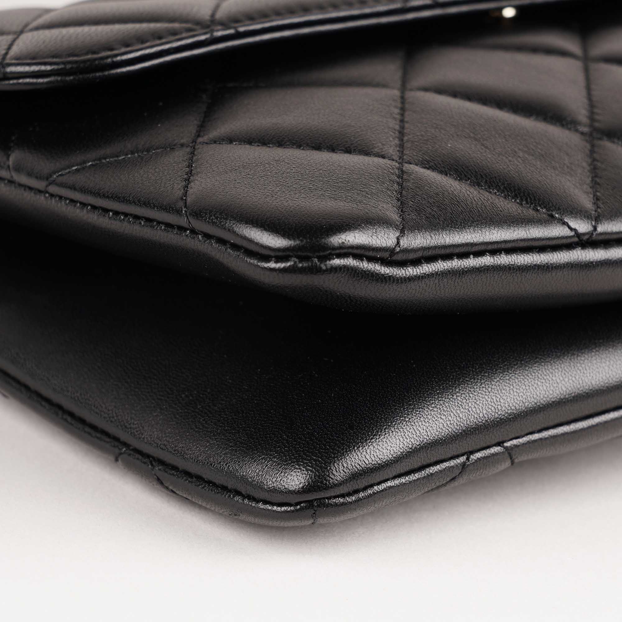 CC Trendy Shoulder Bag - CHANEL - Affordable Luxury image
