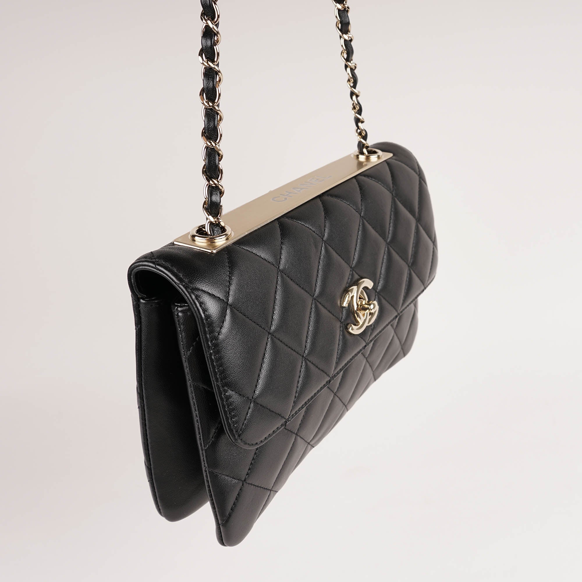 CC Trendy Shoulder Bag - CHANEL - Affordable Luxury image